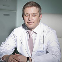 Пластический хирург Илья Сергеев