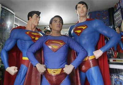 Пластические операции превратили филлипинца в Супермена