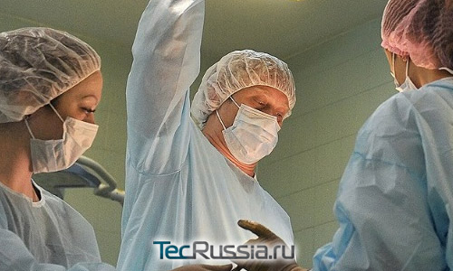 доктор Сергеев на операции